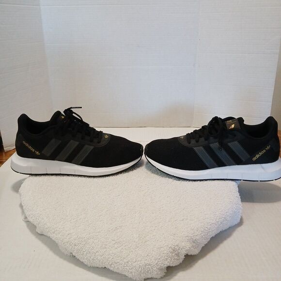 Adidas Originals Swift Run Black/Gray Gold Logo Womens 8 FW1645 Athletic Shoes - Picture 3 of 16